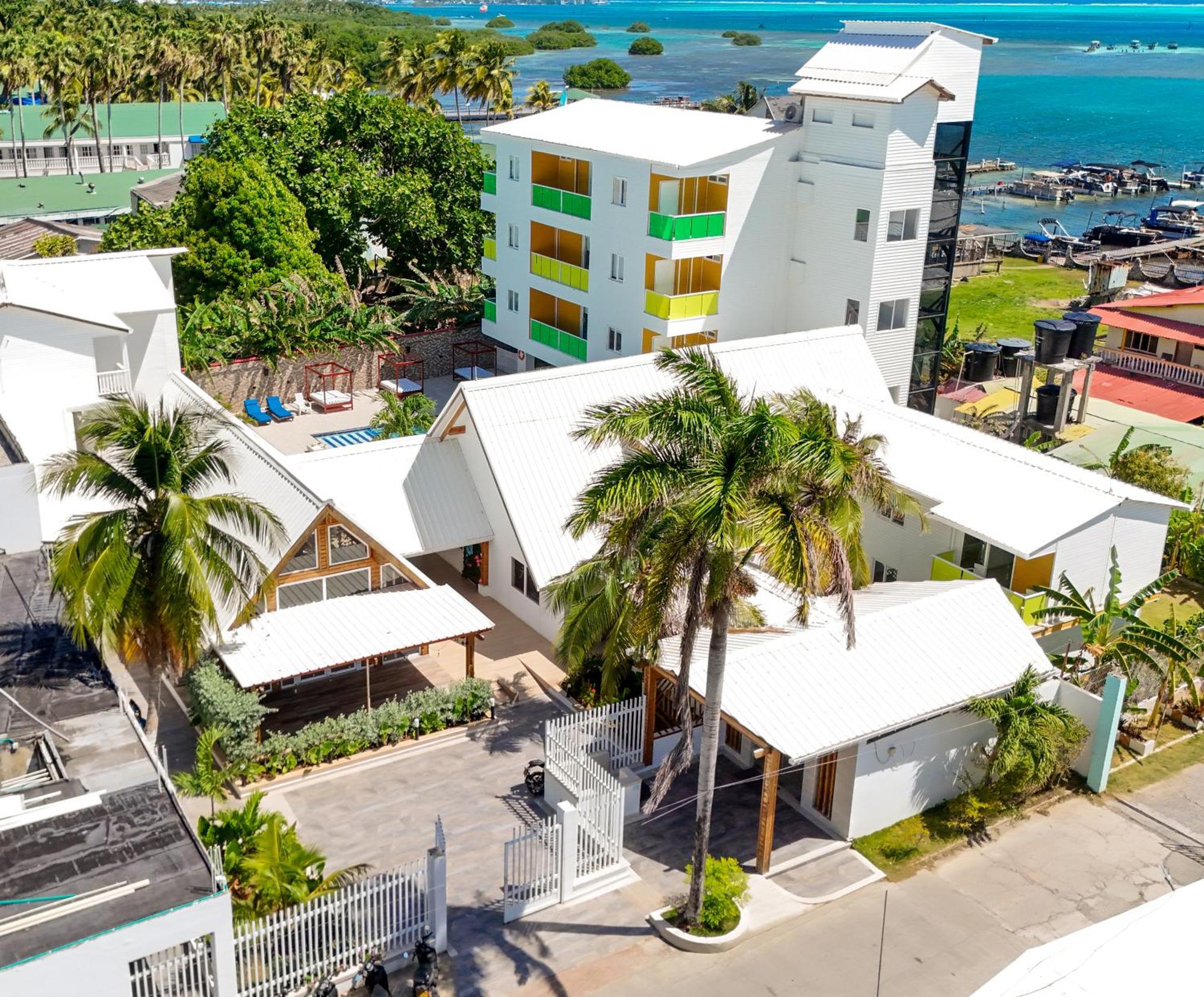 Hotel Caribbean Coral La Loma  Exterior photo